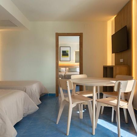 The Blue Apartments - Adults Only Sant Antoni de Portmany Extérieur photo